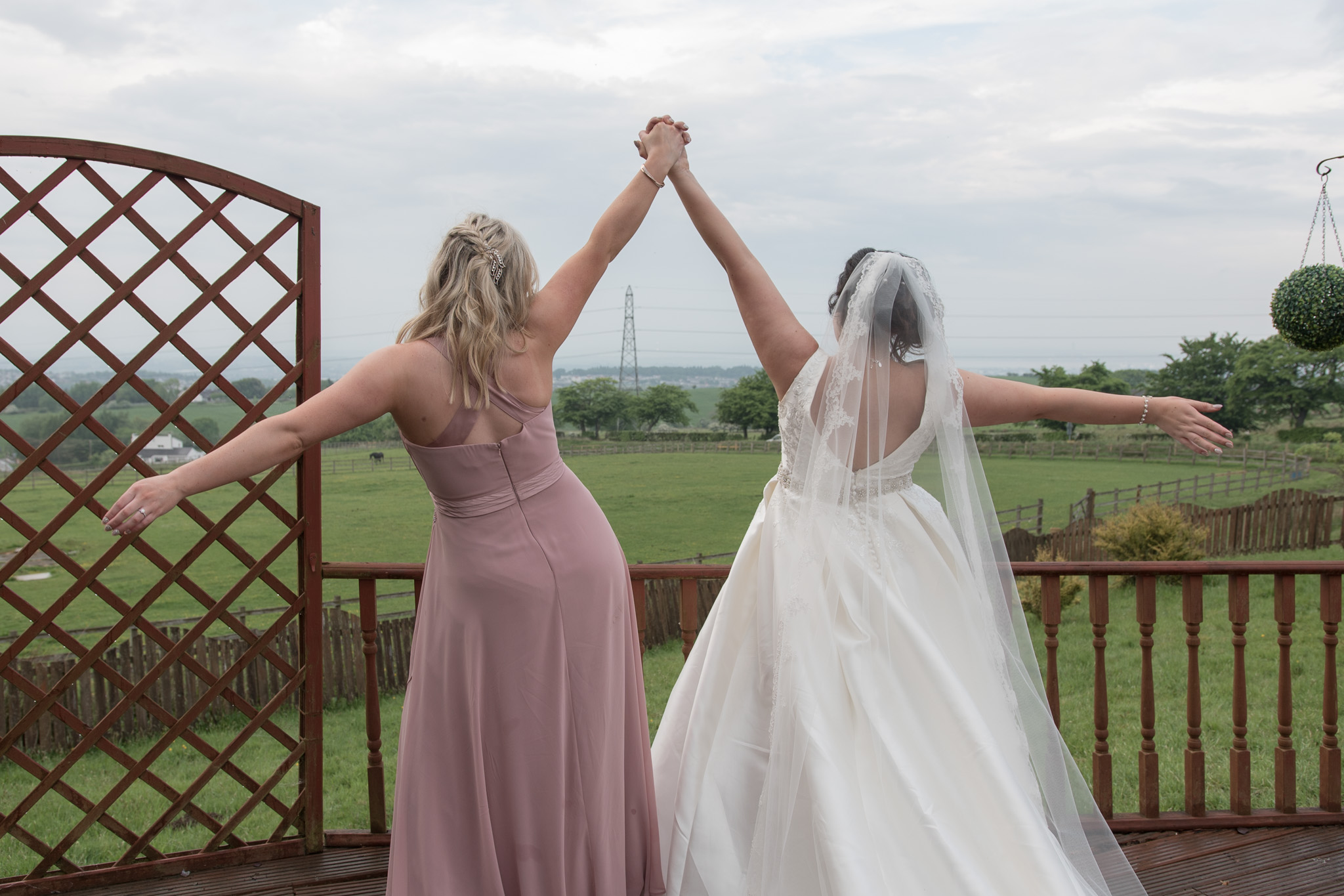 natural wedding photographer falkirk scotland