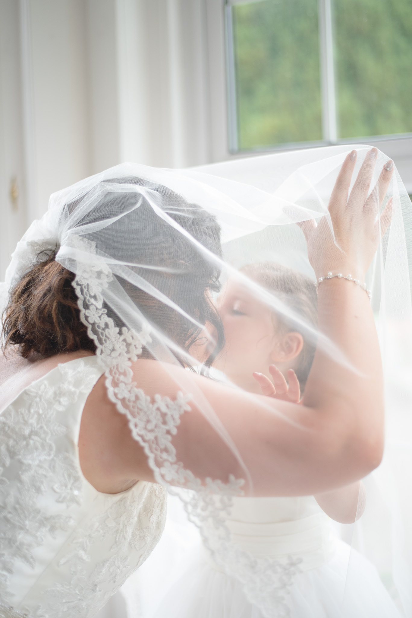 natural wedding photographer falkirk scotland