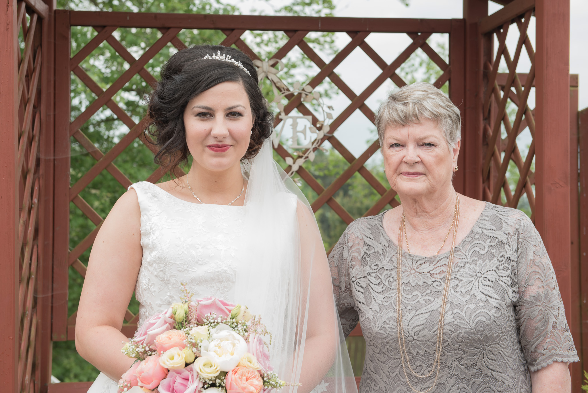 natural wedding photographer falkirk scotland