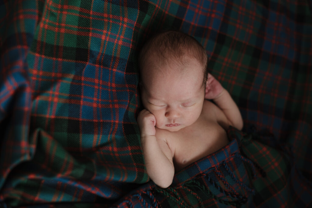natural newborn photography glasgow