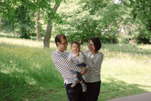 Relaxed family photographer Glasgow