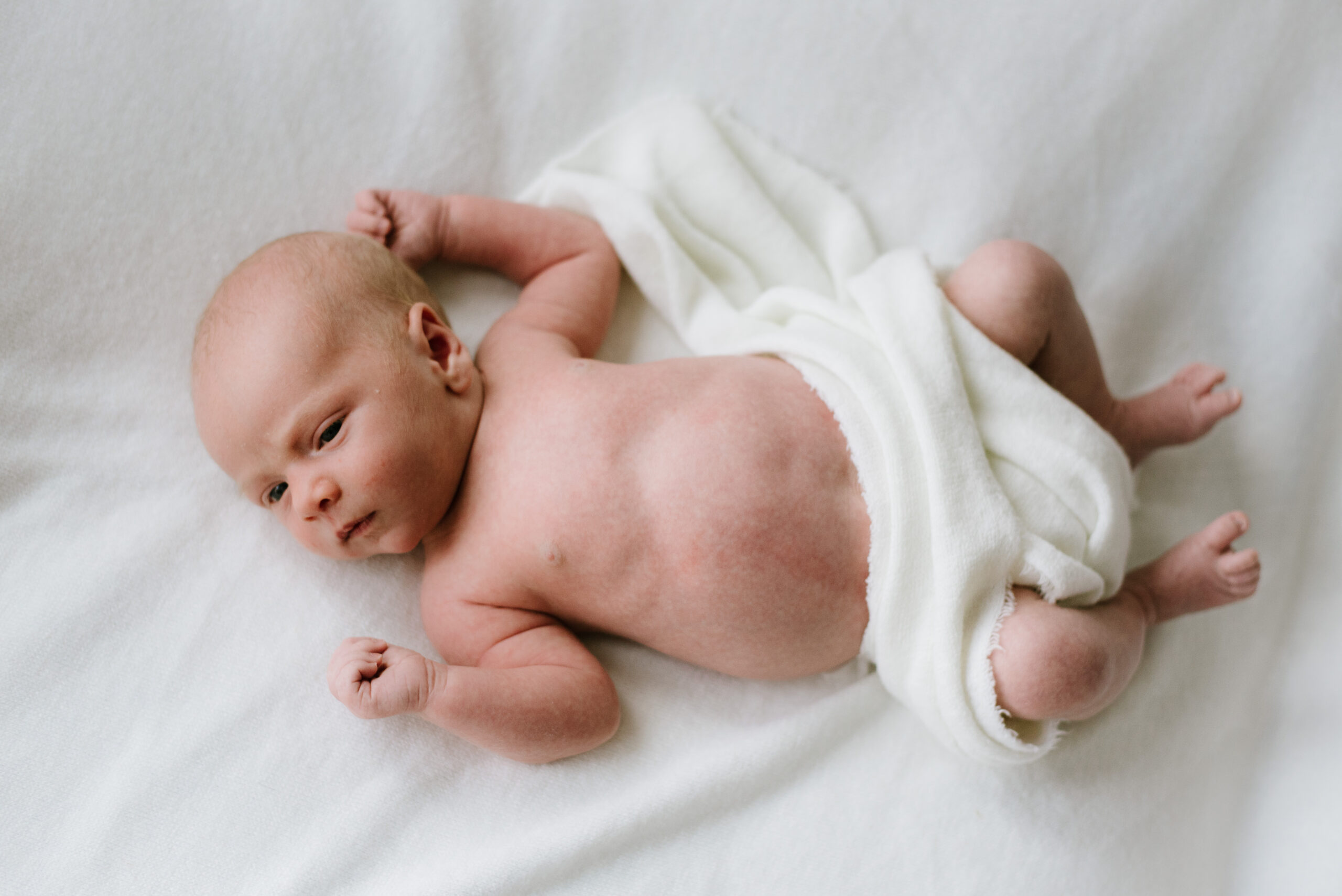 in home newborn photographer glasgow