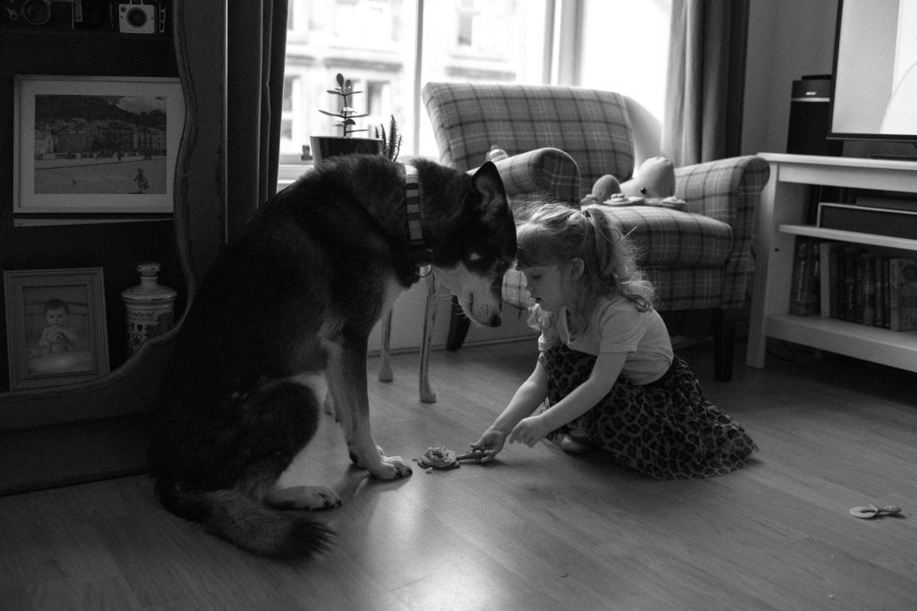 documentary family photographer glasgow RNP