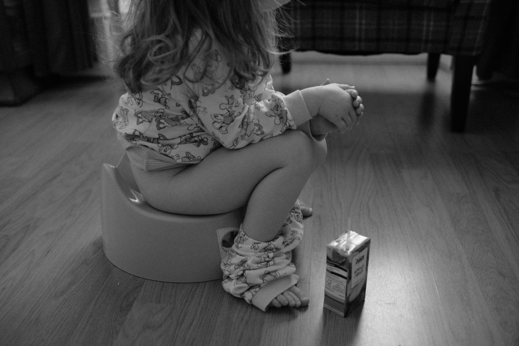 documentary family photographer glasgow RNP
