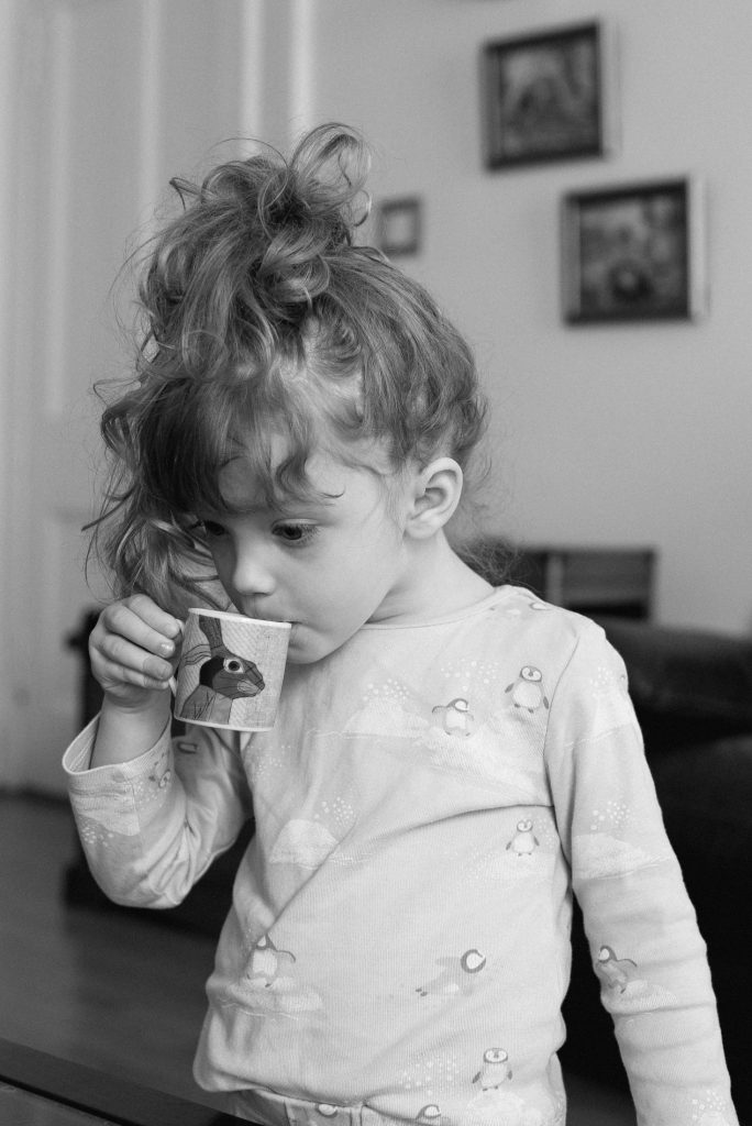 documentary family photographer glasgow RNP