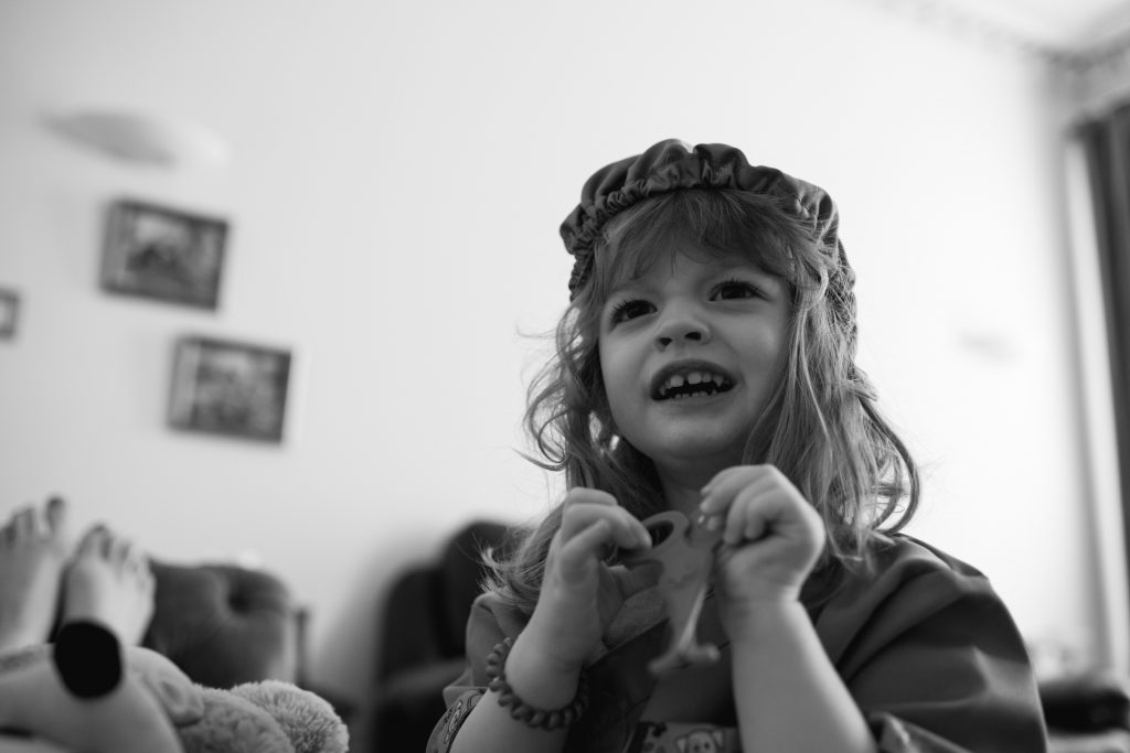 documentary family photographer glasgow RNP