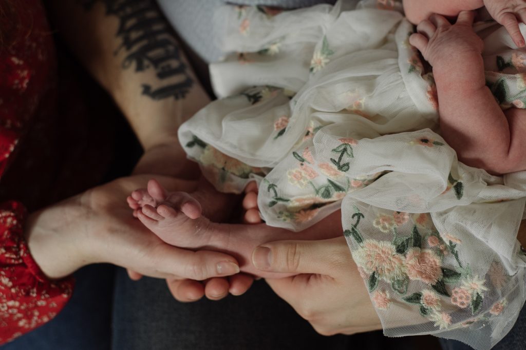 in home baby photographer glasgow scotland