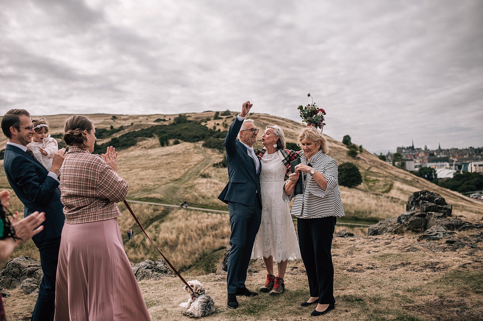 elopement photographer edinburgh wedding packages include hourly wedding ceremony on arthurs seat scotland