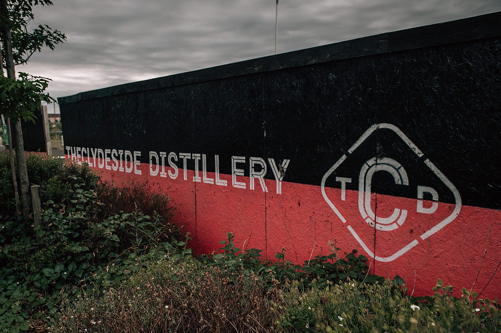 clydeside distillery on the day of distillery wedding scotland